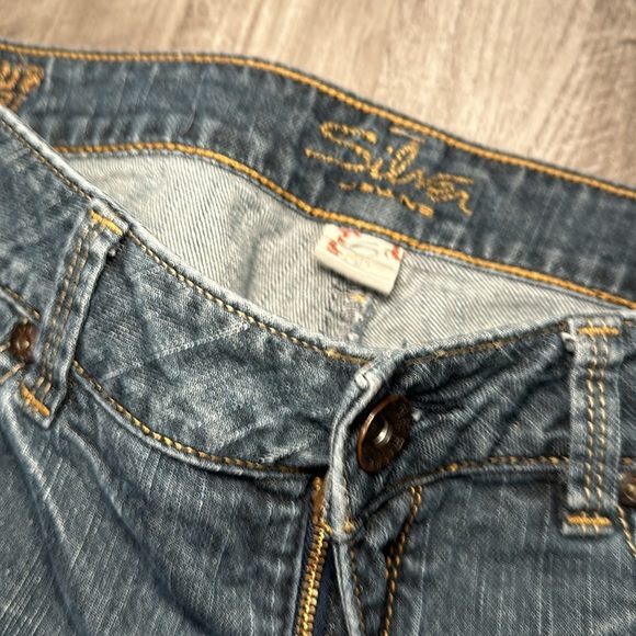 Silver Jeans Aiko Boot Cut Jeans - Picture 8 of 10